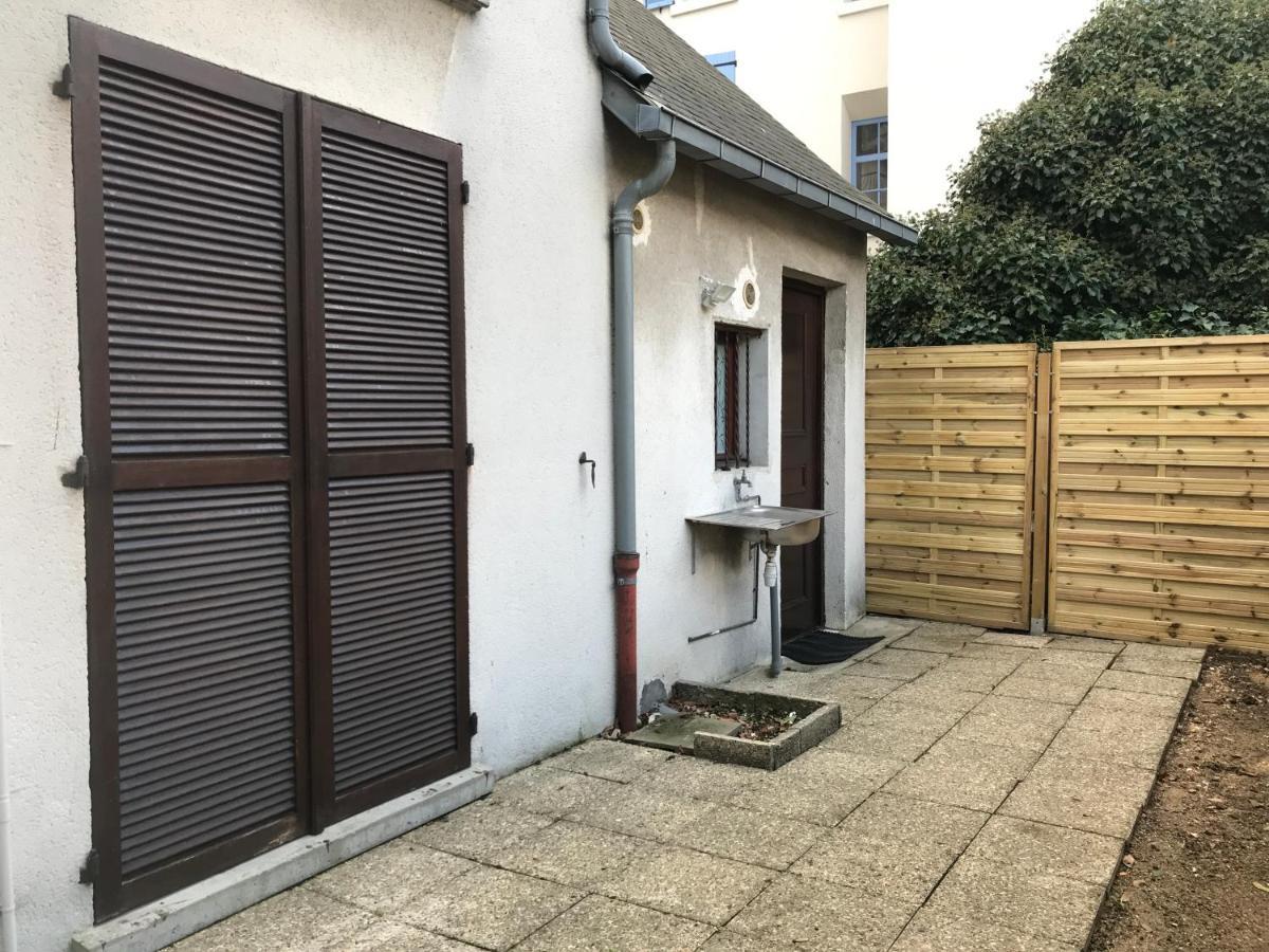 Maison De Longde-Appartement Avec 2 Chambres Villejuif Εξωτερικό φωτογραφία